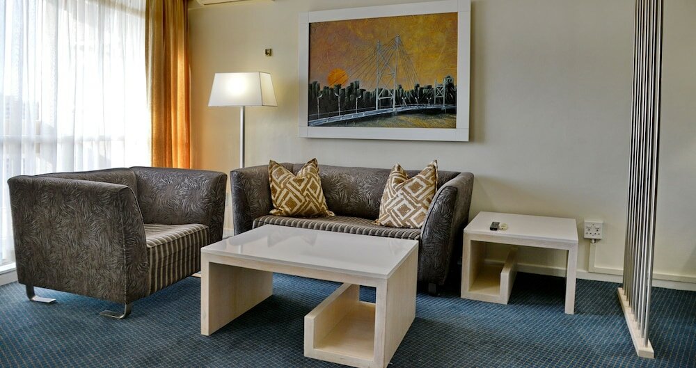 Фото ANEW Hotel Parktonian Johannesburg