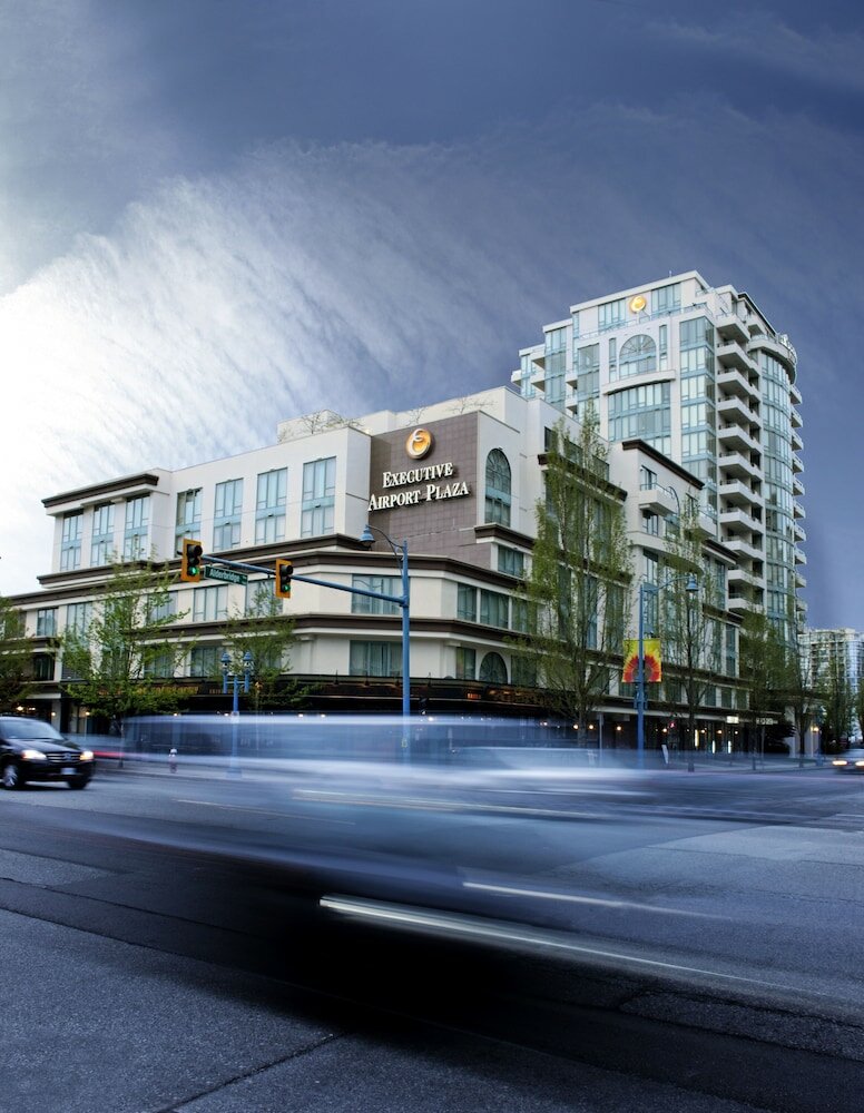 Фото Executive Hotel Vancouver Airport