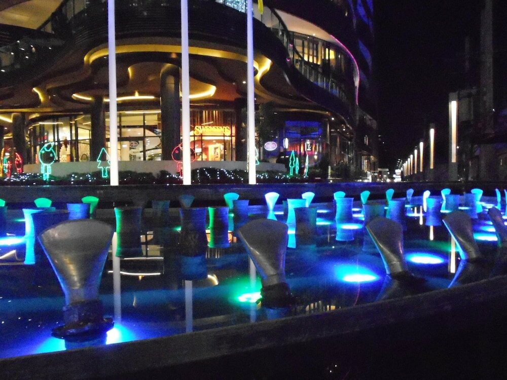 Фото Lodge 61 Bed & Breakfast Hotel