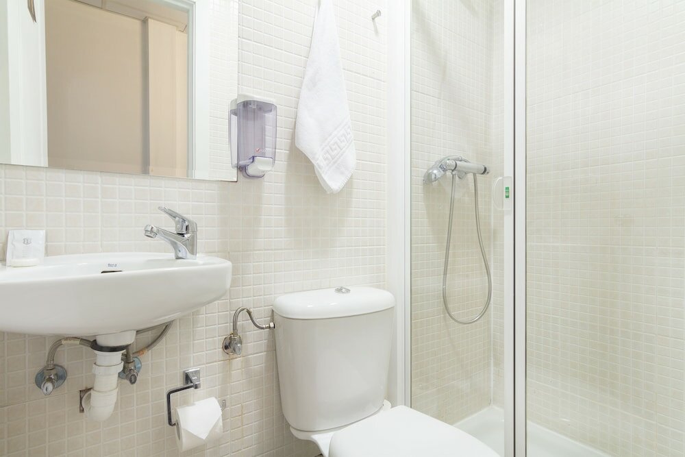 Фото Hostal Gran VIA 63 Rooms