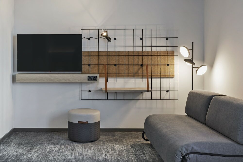 Фото Moxy Hamburg City