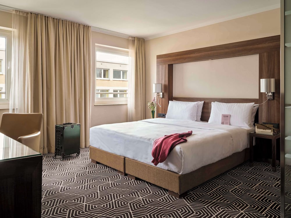 Фото Flemings Hotel Frankfurt Main - Riverside