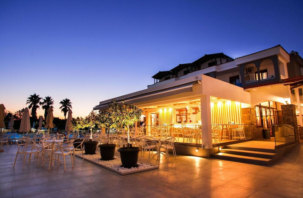 Фото Acrotel Lily Ann Village