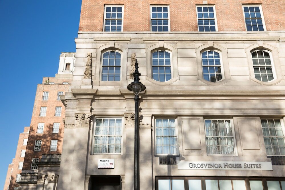 Фото Grosvenor House Suites