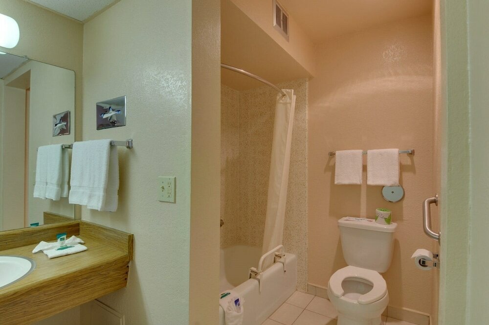 Фото Vagabond Inn San Pedro