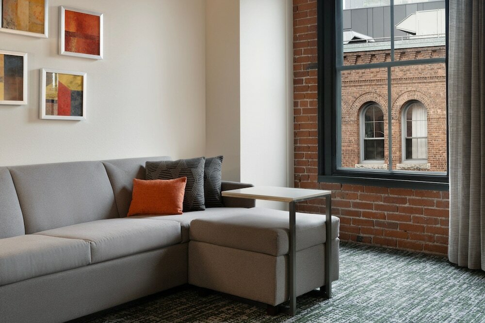 Фото Residence Inn by Marriott Boston Downtown/Seaport