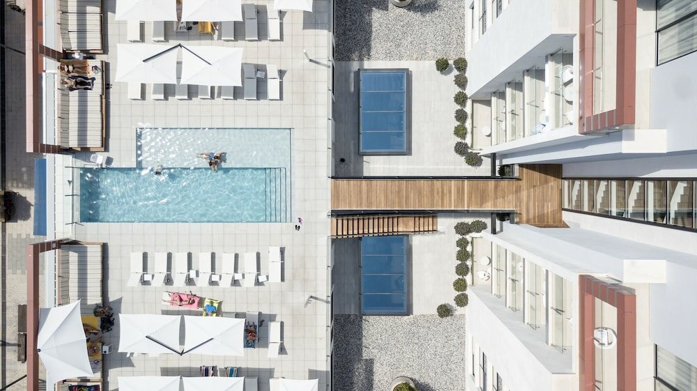 Фото Hotel Kyrat Amarac Suites