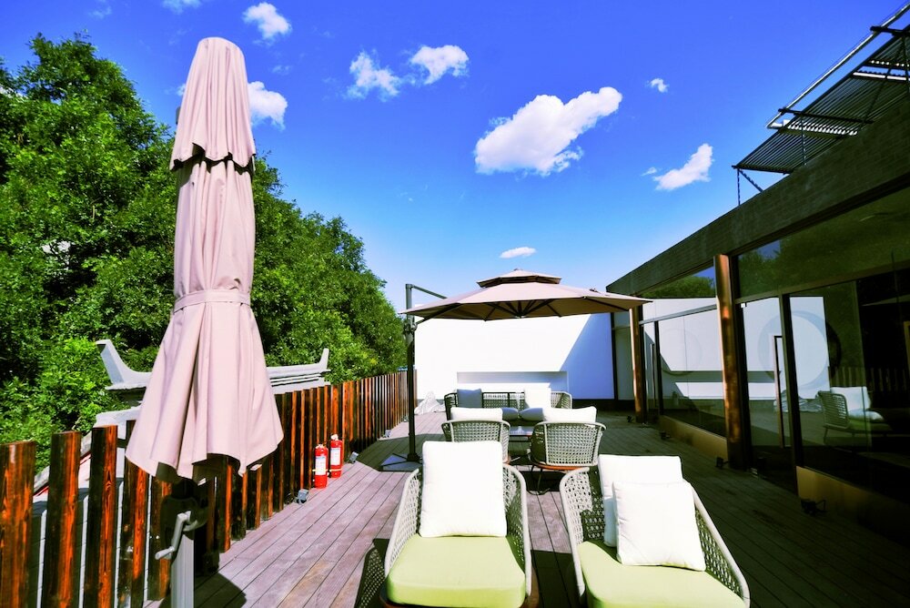 Фото Guipu Courtyard Hotel