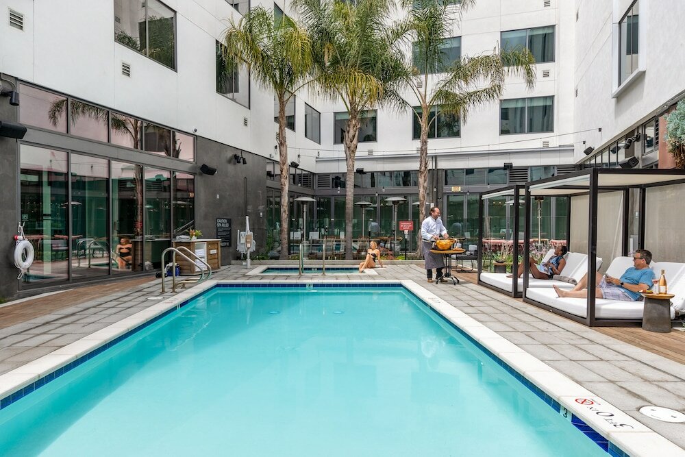 Фото Shashi Hotel Mountain View, an Urban Resort