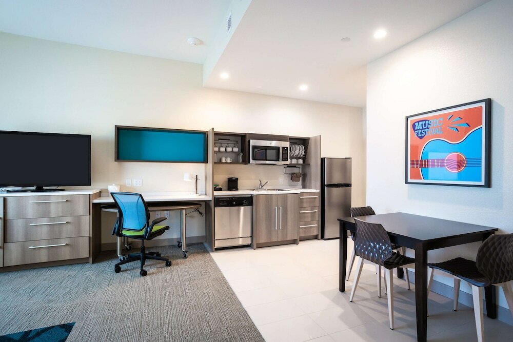 Фото Home2 Suites by Hilton Pflugerville