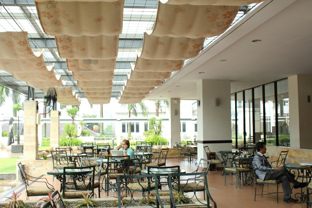 Фото Grand Hotel Preanger