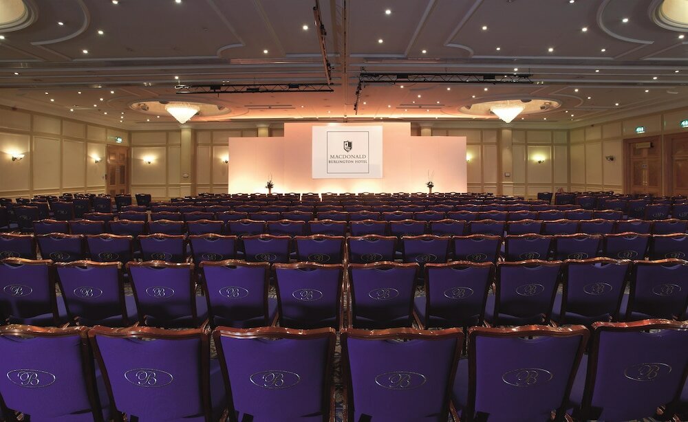 Фото Macdonald Burlington Hotel