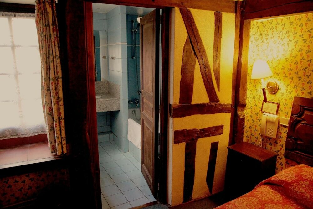 Фото Hôtel du Lys