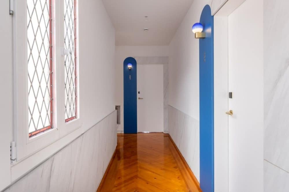 Фото Ikonik Gran VIA