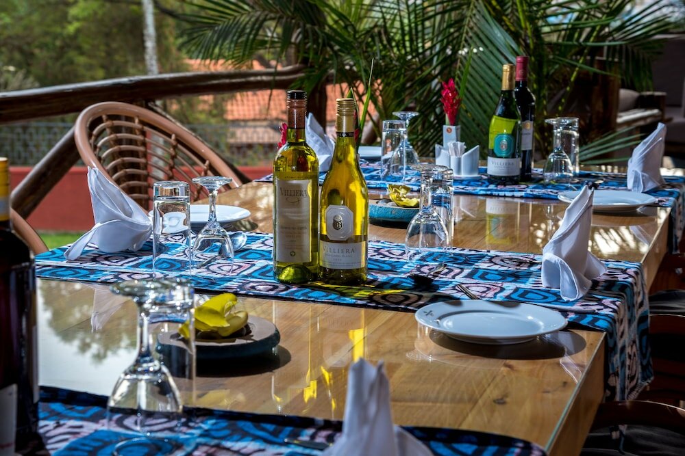 Фото Dolphin Suites