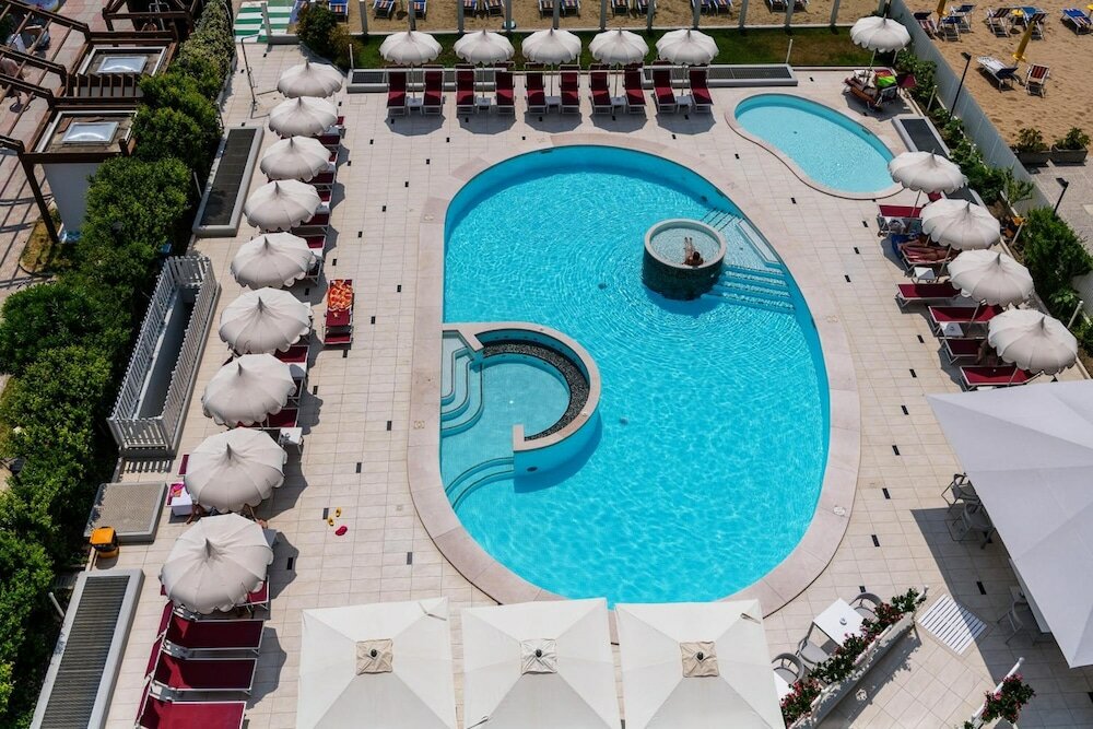 Фото Baia del Mar Beach Boutique Hotel