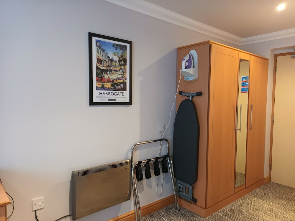 Фото The Corn Mill Lodge Hotel