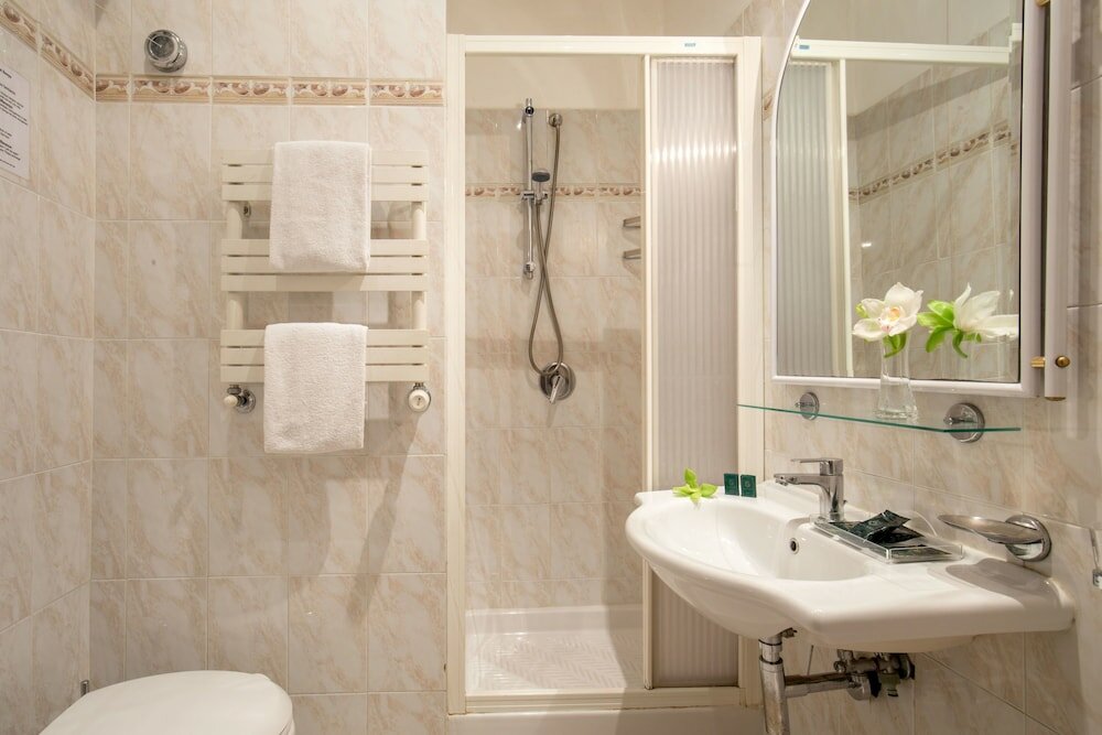 Фото Hotel Sonya