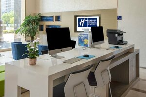 Гостиница Holiday Inn Express Luoyang City Center