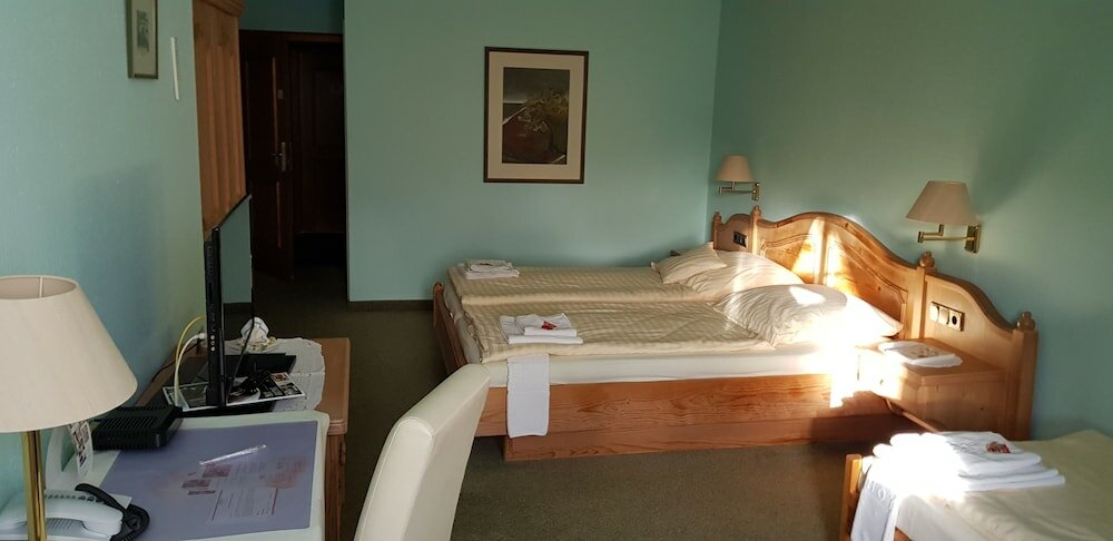 Фото Akzent Hotel Gut Hoeing