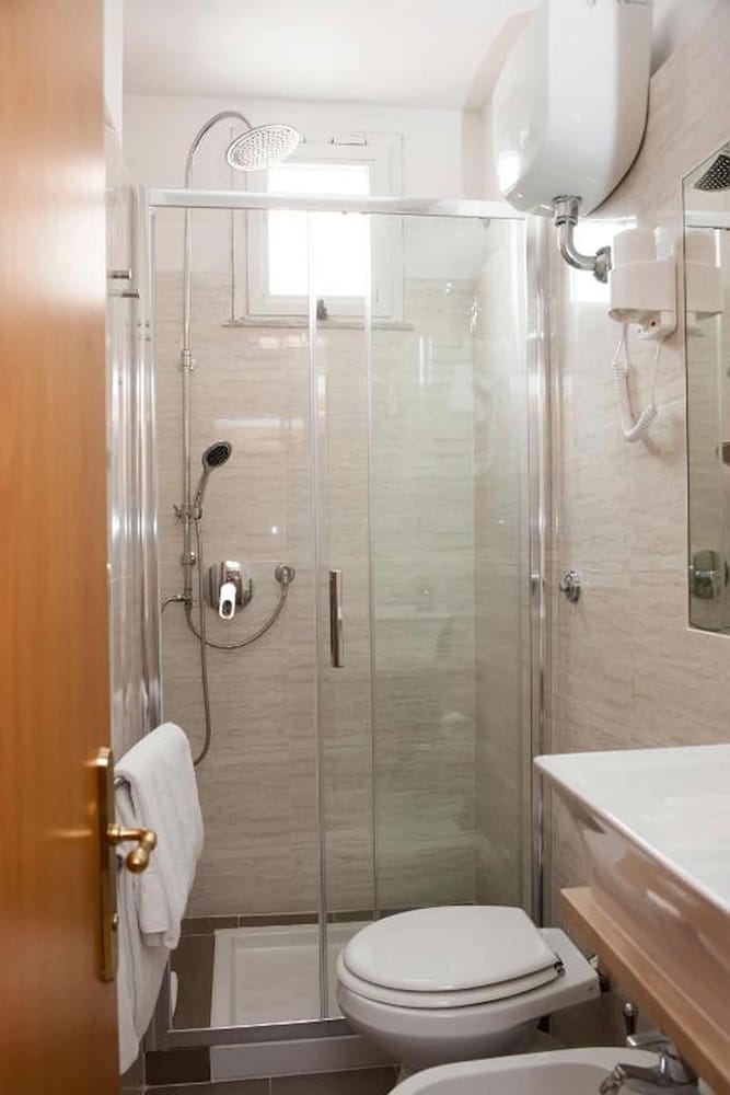 Фото Hotel Touring Pisa