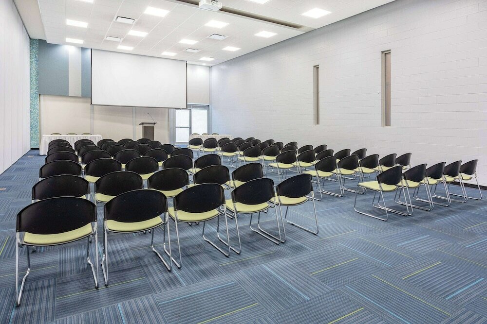 Фото Microtel Inn & Suites by Wyndham Summerside