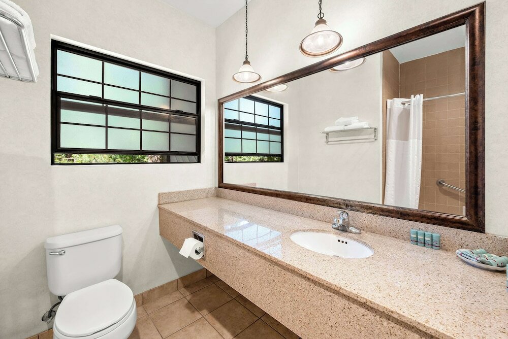 Фото Best Western Stagecoach Inn