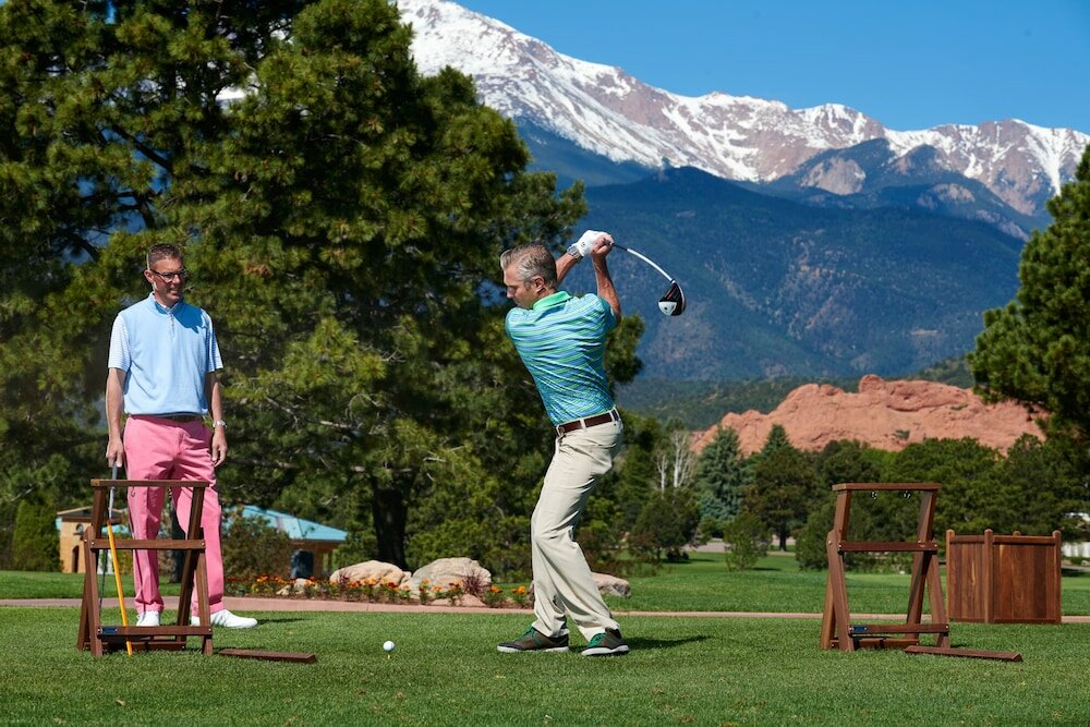 Фото Garden of the Gods Resort and Club