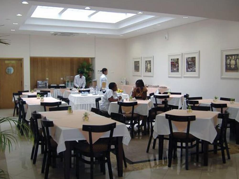 Фото VIP Inn Beira