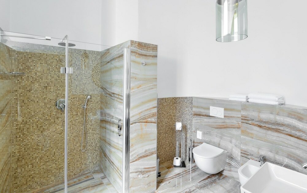 Фото Hotel Garden Court