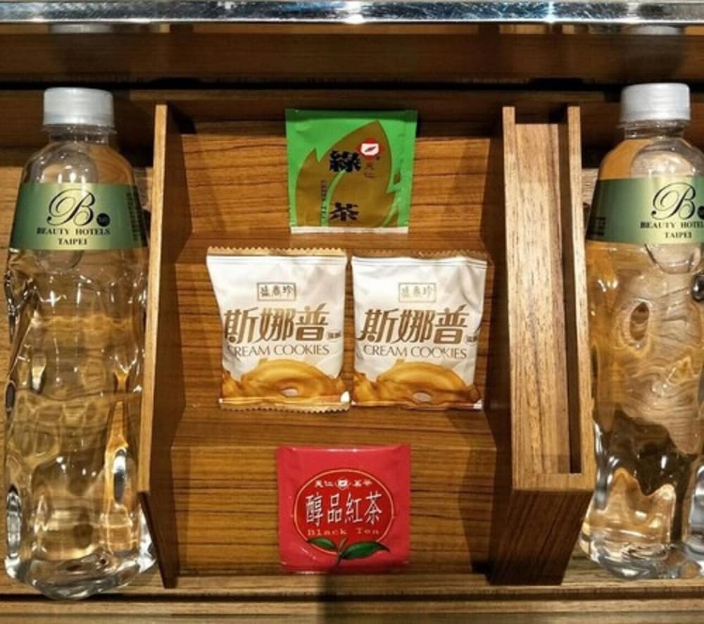 Фото Beauty Hotels Taipei – Hotel Bchic