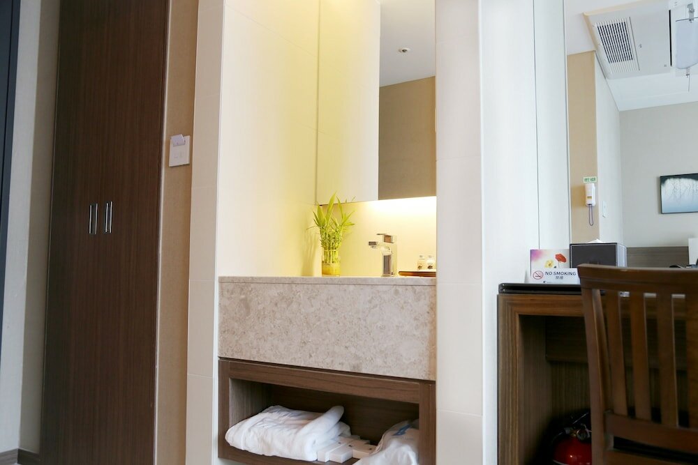 Фото Busan Business Hotel