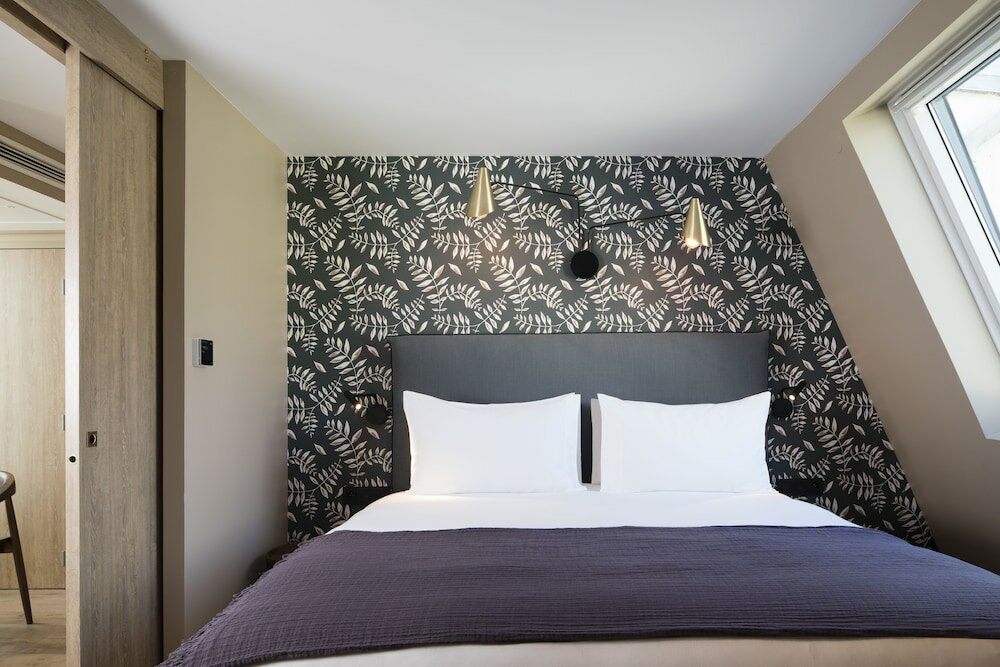 Фото Maxim Quartier Latin