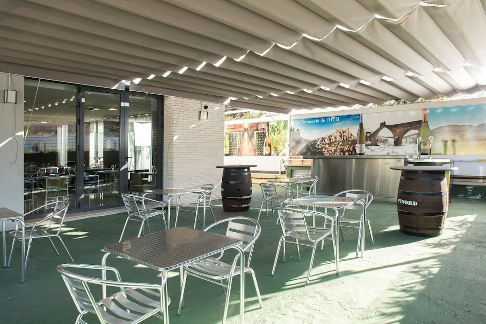 Фото Hotel Ciutat Martorell