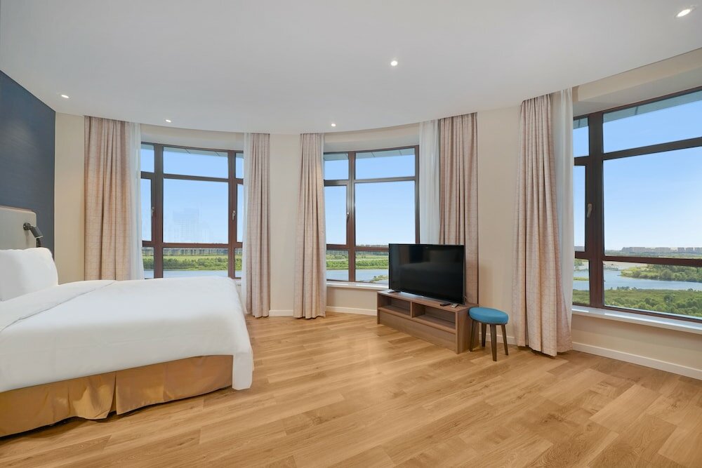 Фото Holiday Inn Express Harbin Songbei New District