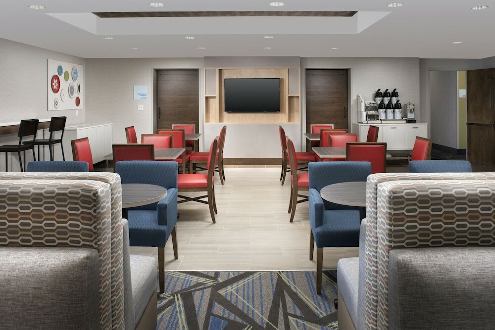 Фото Holiday Inn Express Andover North-Lawrence, an Ihg Hotel