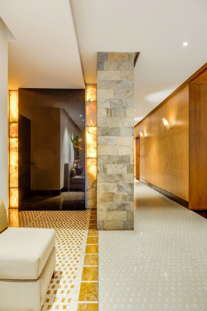 Фото The Manor New Delhi