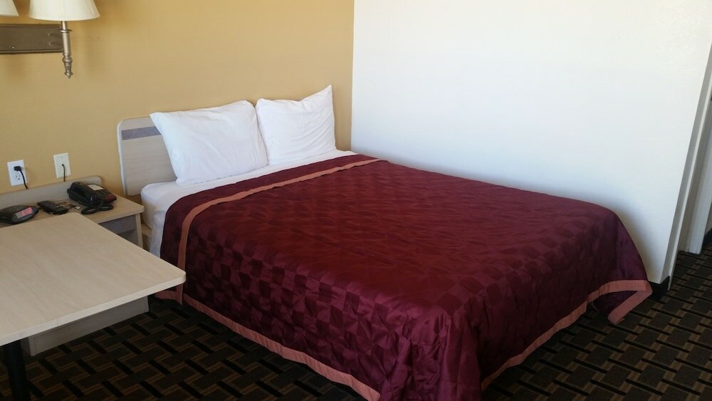 Фото Americas Best Value Inn Amarillo Airport