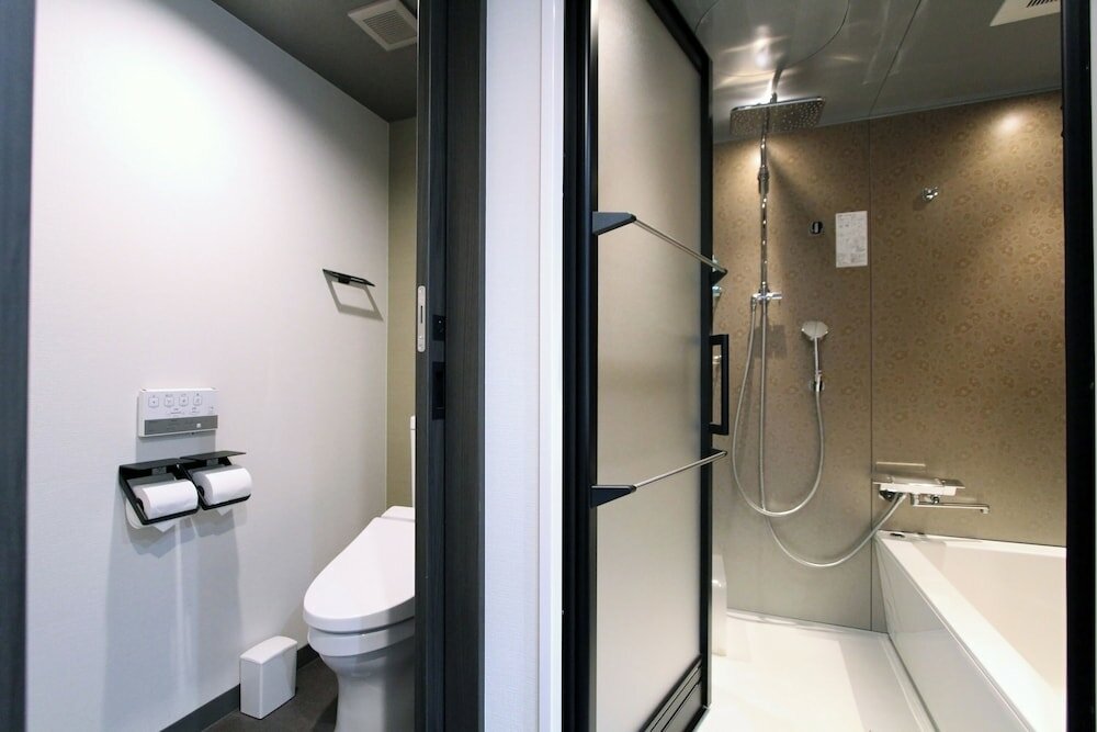 Фото Koko Hotel Residence Kyoto Nijo Castle