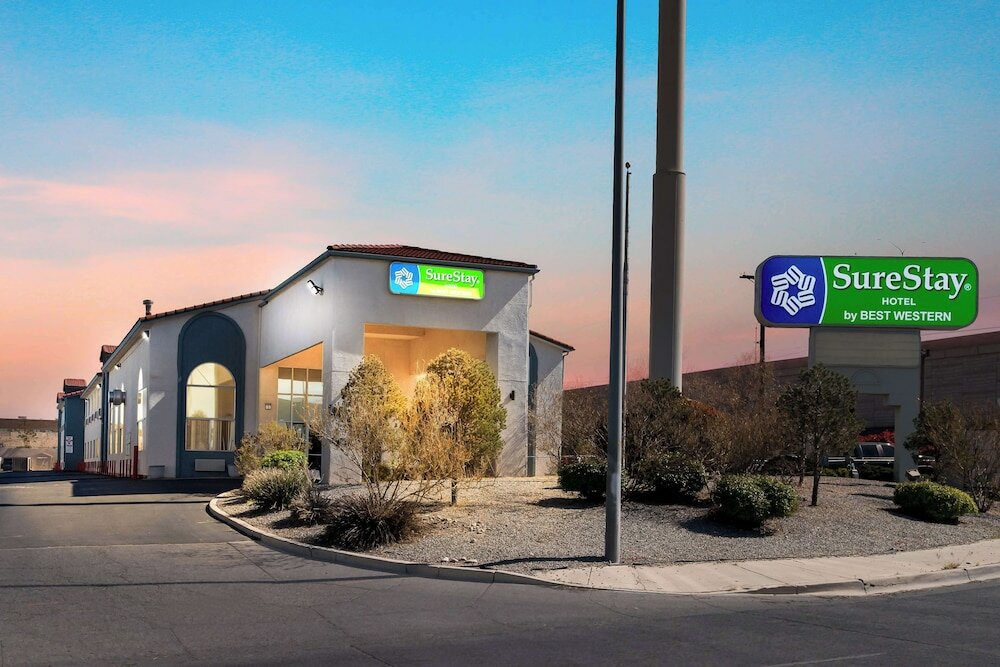 Фото SureStay Hotel by Best Western Albuquerque Midtown