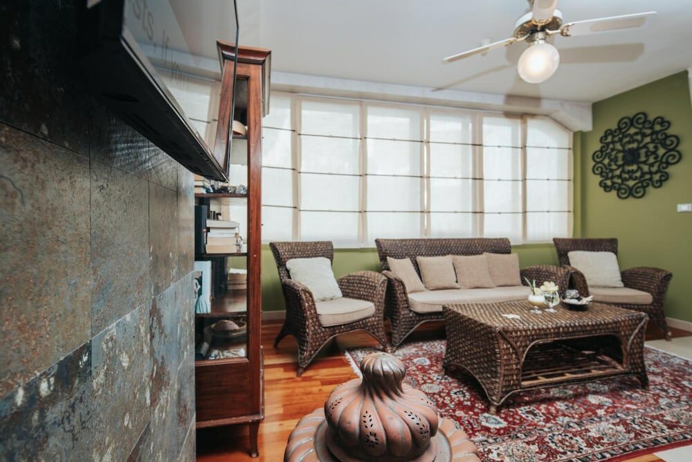 Фото Hotel Capitol