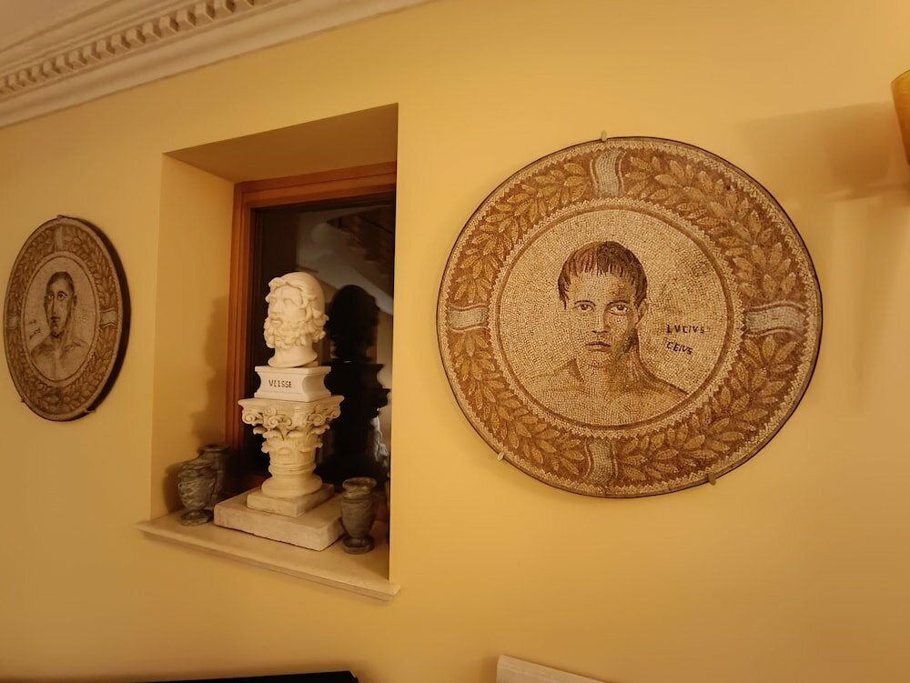 Фото Hotel Seccy