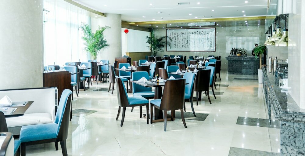 Фото Hundred Hotel