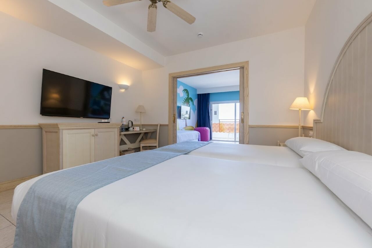 Фото Gran Castillo Tagoro Family & Fun Playa Blanca - All Inclusive