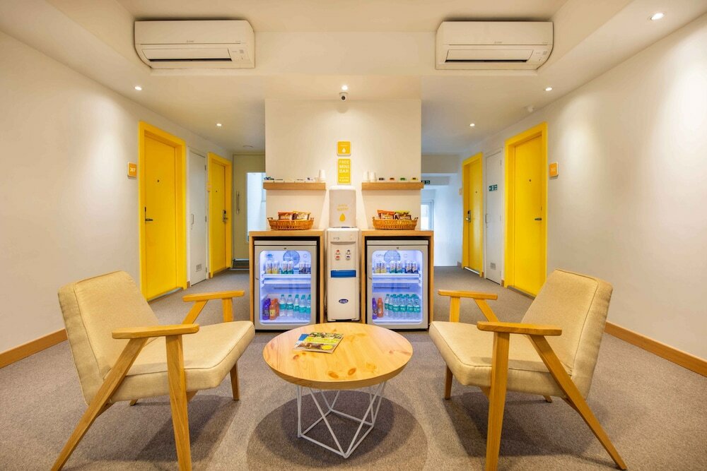 Фото Bloomrooms @ Janpath