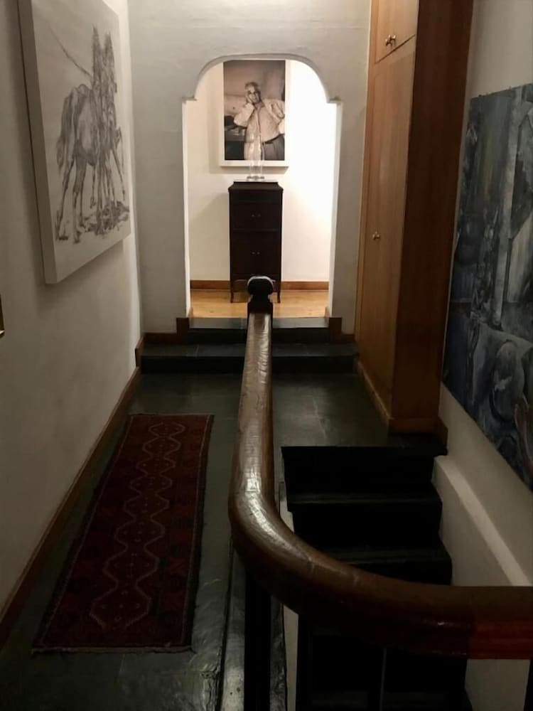 Фото Sandton Farmhouse Executive B&b