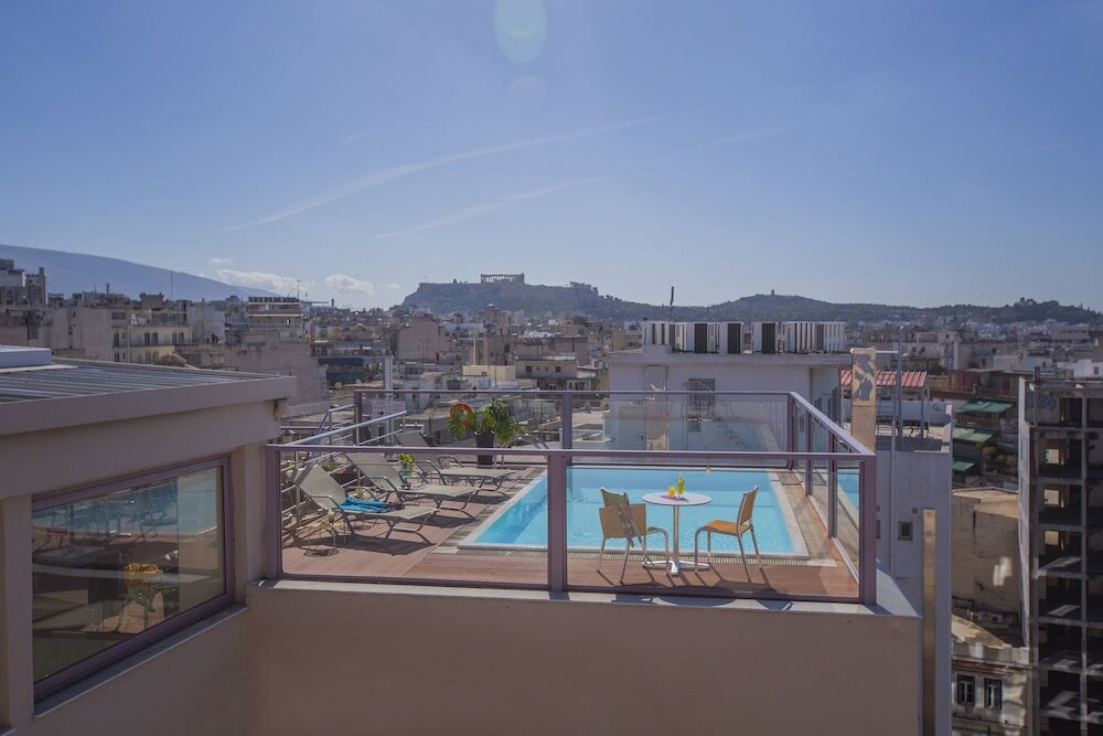 Фото Novus City Hotel