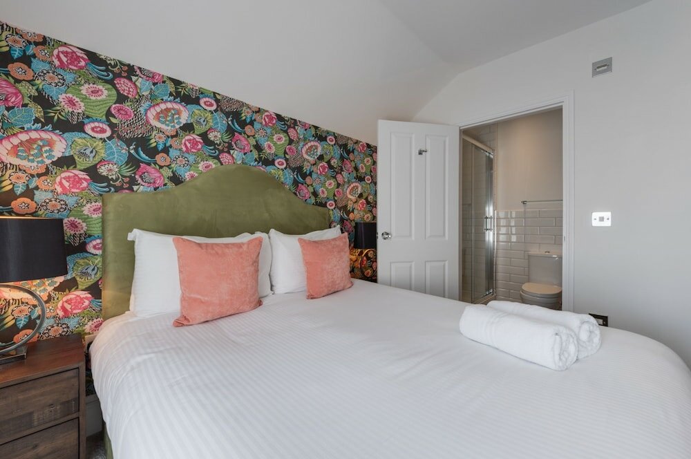 Фото Stattons Hotel & Restaurant