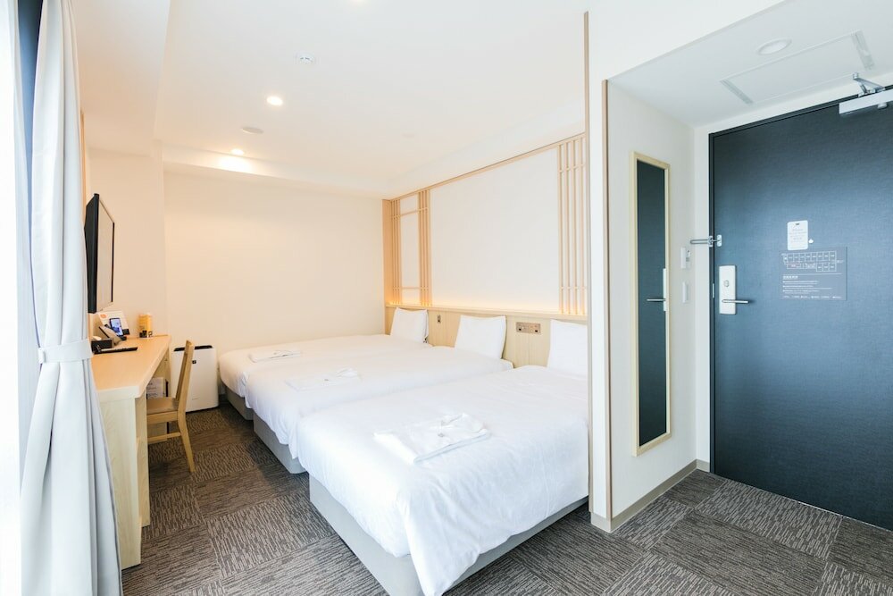 Фото Henn na Hotel Premier Kyoto Station Hachijo Exit Front