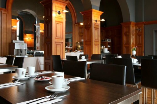 Внешний вид отеля Hotel La Royale в Лёвене, фото 5